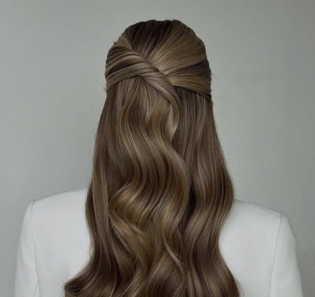 Soft romantic waves