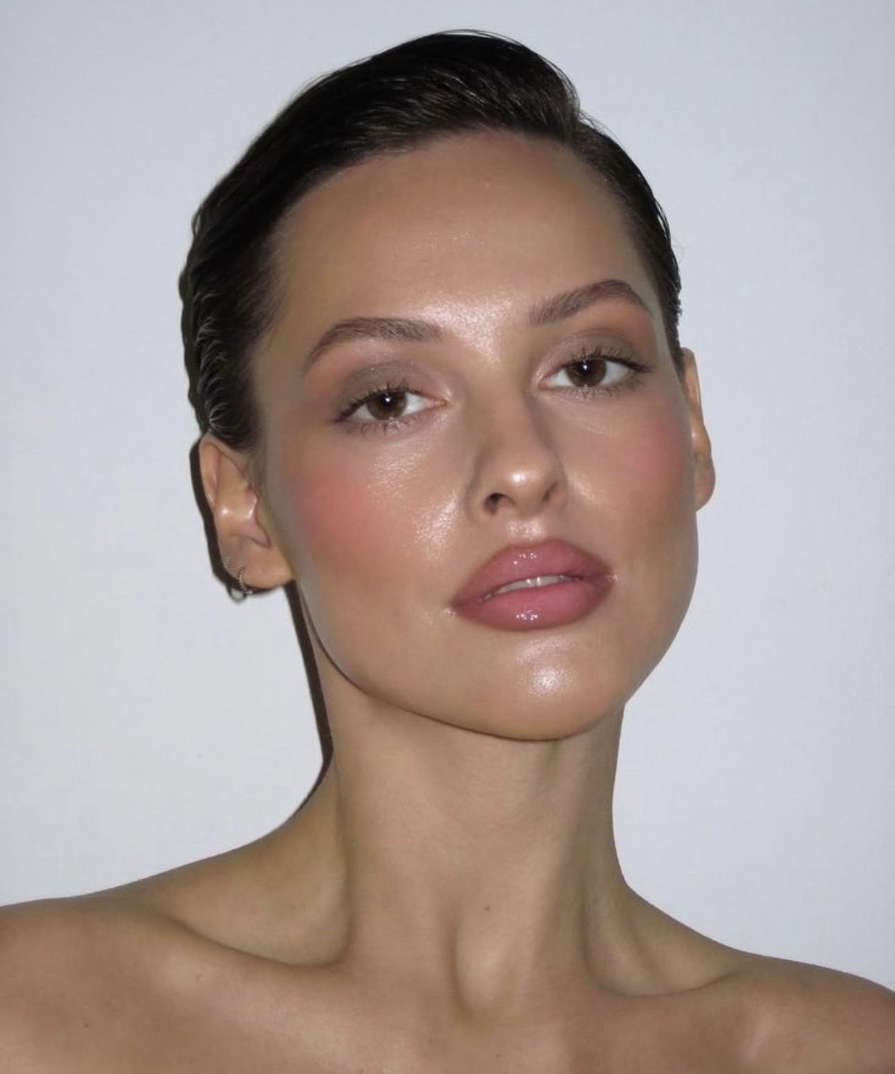 Soft glam makeup