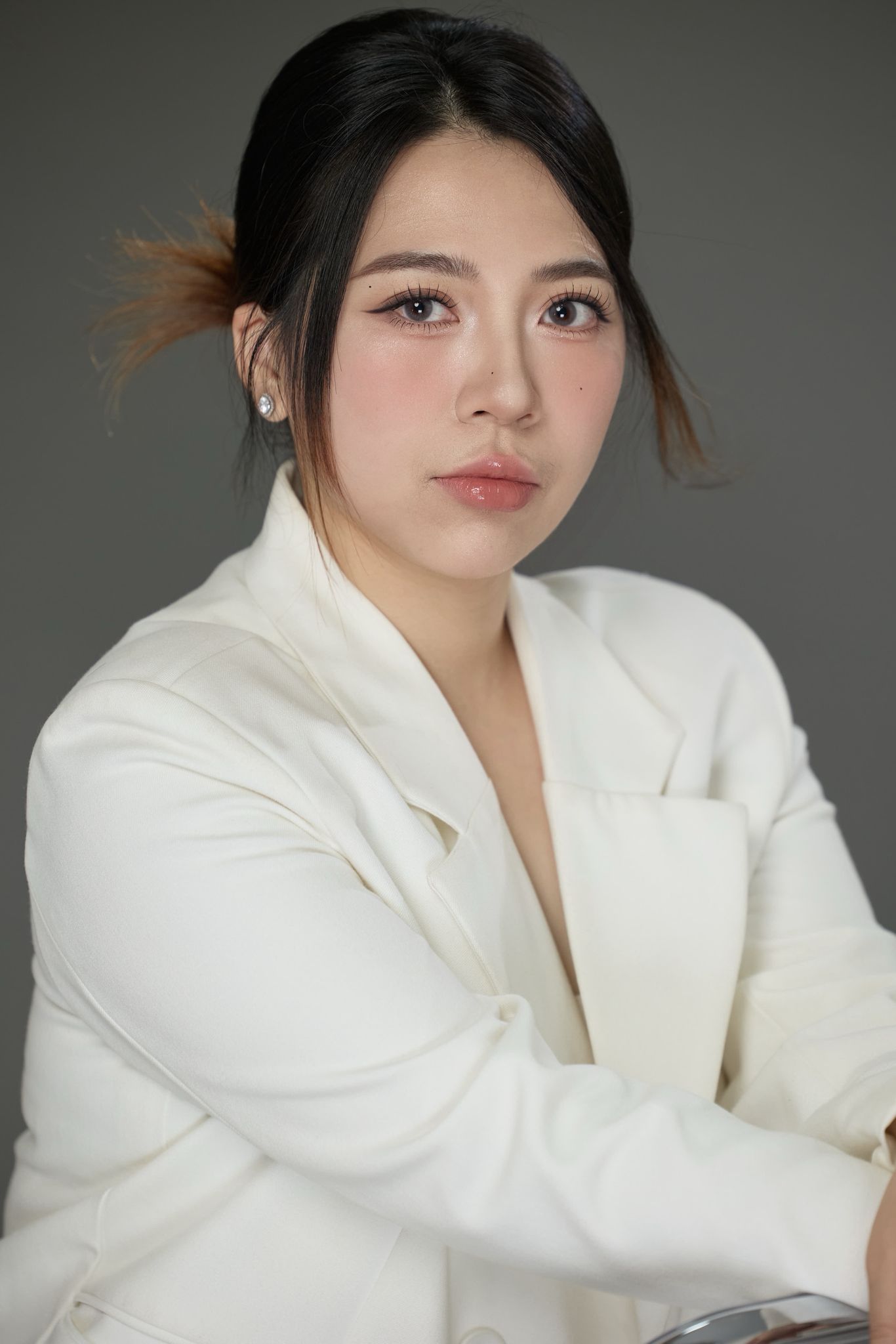 Hien - Hair & Makeup Artist